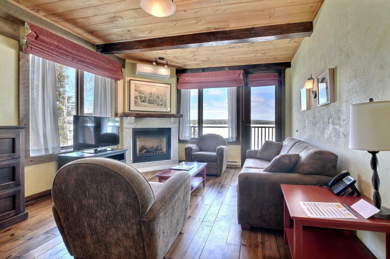 Les Condos Du Lac Taureau- Rooms & Condos Saint-Michel Exteriér fotografie