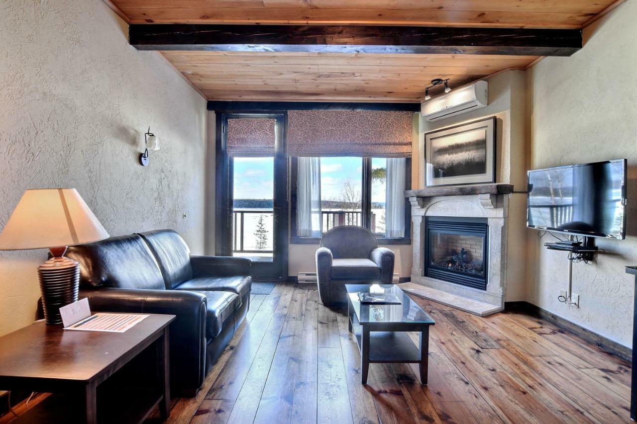 Les Condos Du Lac Taureau- Rooms & Condos Saint-Michel Exteriér fotografie