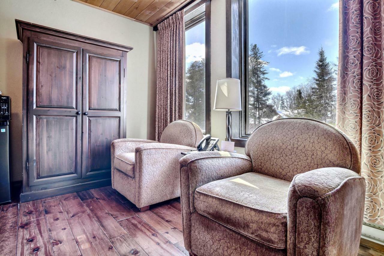 Les Condos Du Lac Taureau- Rooms & Condos Saint-Michel Exteriér fotografie